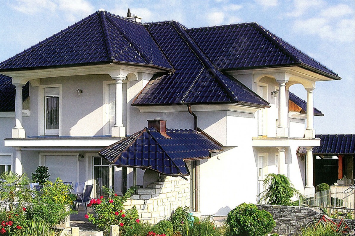 Дома с синей крышей фото