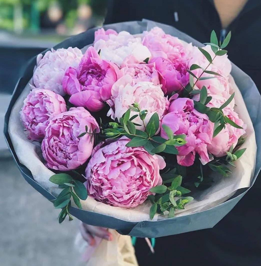 Букет пионов фото. Пион Лавендер букет. Монобукет - пионы. Пион микс. Пион Lavender Bouquet.