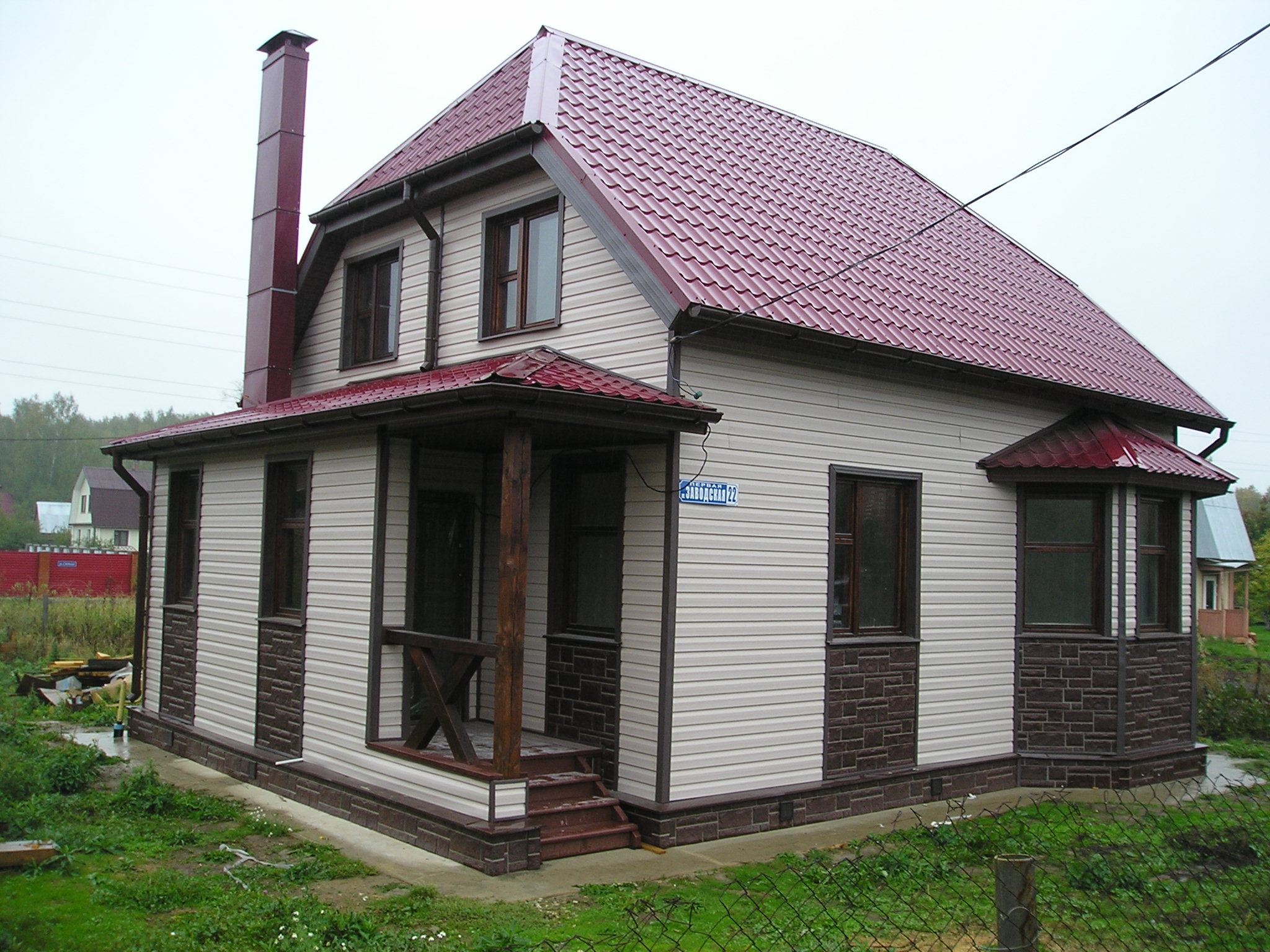 Покраска дома снаружи сочетание цветов одноэтажного деревянного дома фото