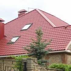 Крыши из металлочерепицы фото – Крыша из металлочерепицы — 115 фото установки и описание особенностей покрытия